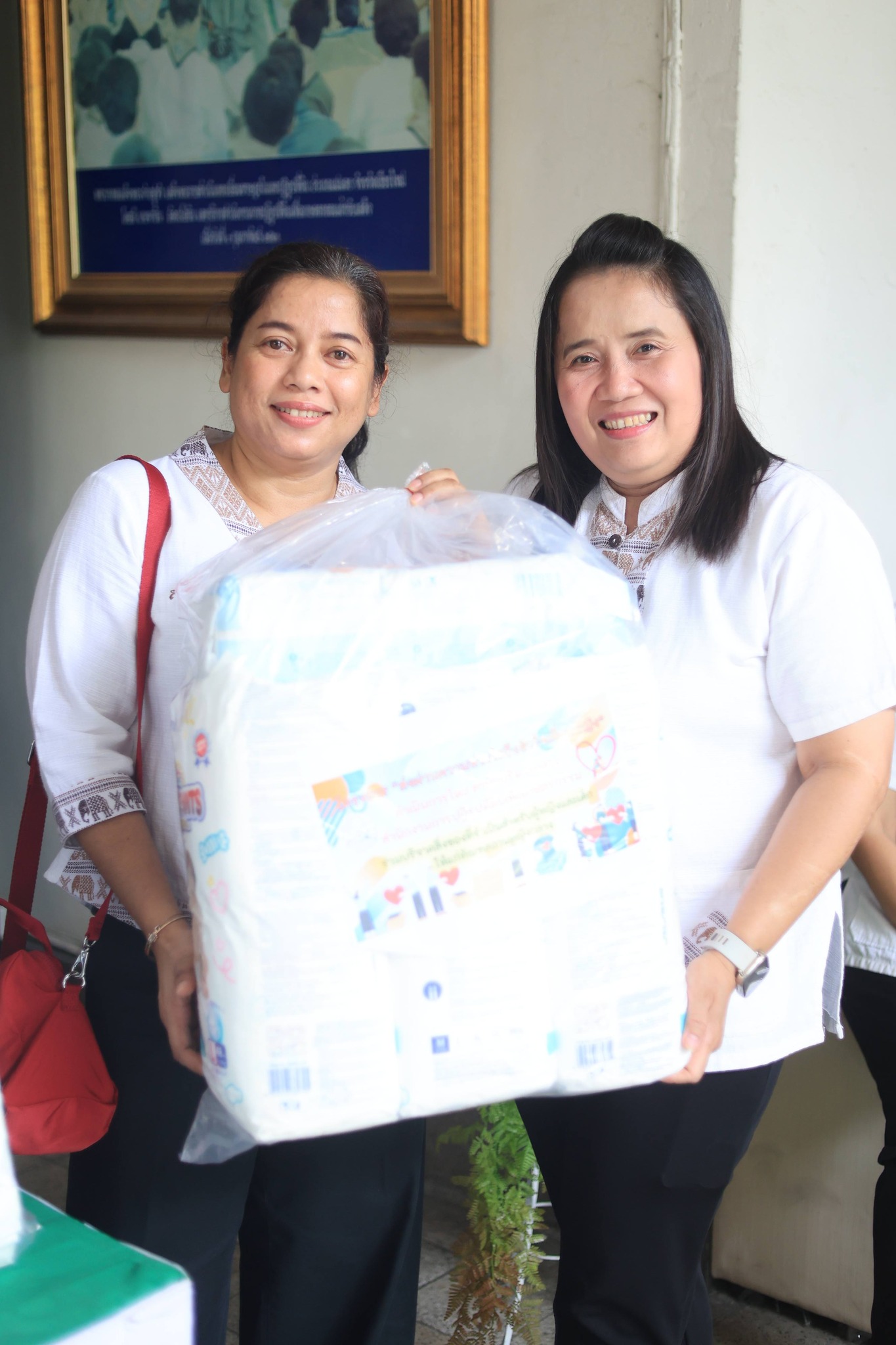 title - สำนักบริหารกลาง ร่วมบริจาคสิ่งของที่จำเป็นสำหรับผู้หญิงและเด็กให้แก่ทัณฑสถานหญิงกลาง